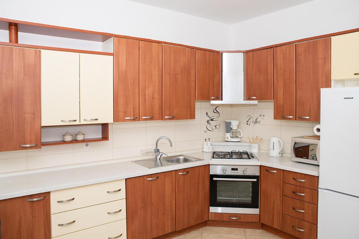 Apartman Mira I Denis ซูเปทาร์สกา ดรากา ภายนอก รูปภาพ