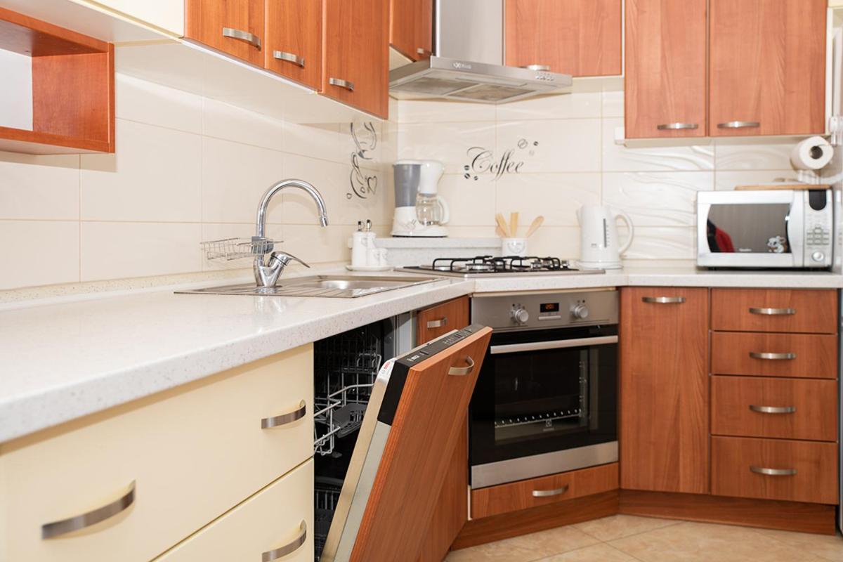 Apartman Mira I Denis ซูเปทาร์สกา ดรากา ภายนอก รูปภาพ