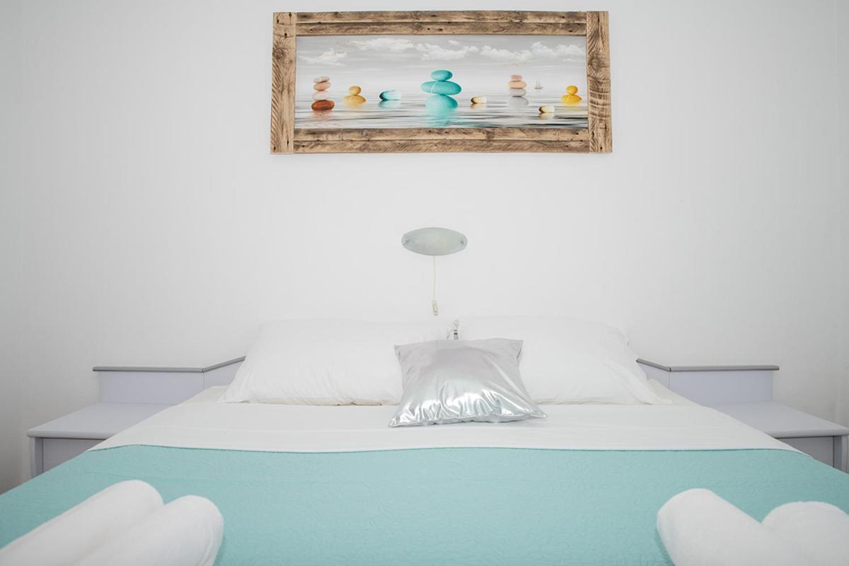 Apartman Mira I Denis ซูเปทาร์สกา ดรากา ภายนอก รูปภาพ